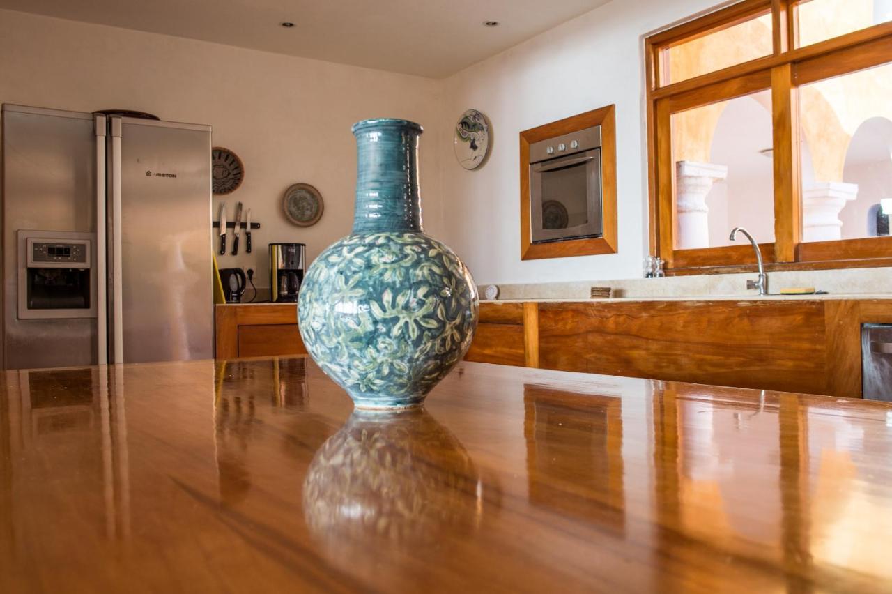 Villa Yrondi Бора Бора Екстериор снимка