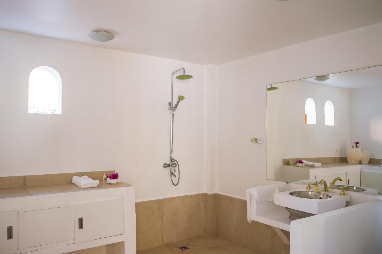 Villa Yrondi Бора Бора Екстериор снимка